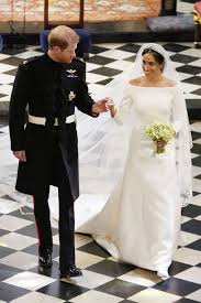 Meghan markle stepped out for her wedding in a dress by british designer clare waight keller. Meghan Markle S Royal Style Is Far More Conservative Than It Used To Be Vox