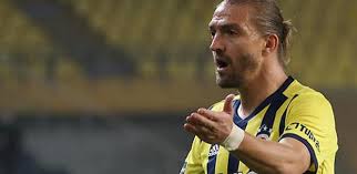 Sergen yalçın, biz girişimimizi yaptık ve fenerbahçe'den yanıt bekliyoruz. Fenerbahceli Caner Erkin Den Besiktas Derbisinde Sok Kufur Son Dakika Futbol Haberleri