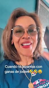 cuando andas desocupada y quieres molestar a alguien .. divertirse es ...