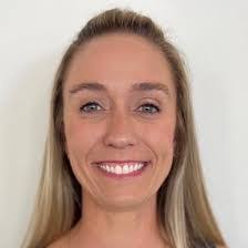 Nicole Blakeley's Instagram, Twitter & Facebook