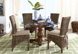 Shop For Affordable Nbsp Round Nbsp Dining Room Sets Nbsp At Nbsp Rooms To Go Nbsp Furniture Find A Rooms To Go Furniture Dining Room Sets Casual Dining Rooms