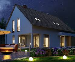 Die eine mehr, die andere weniger. Gartenleuchten Aussenleuchten Lunares Online Shop