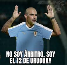 Getty) las eliminatorias sudamericanas están a la vuelta. Memes Lamentan Grosero Error Arbitral En Derrota De Chile Ante Uruguay Guioteca