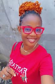 Do customers understand the compliment-insult nuance?