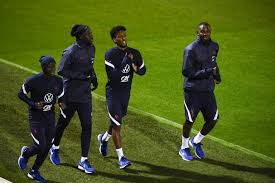 Premier match de préparation pour l'équipe de france en vue de l'euro 2020 qui débute dans neuf jours. Equipe De France La Composition Probable Contre La Finlande