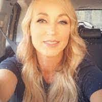 Sherry Hinrichs's Instagram, Twitter & Facebook