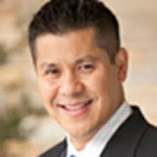 Douglas Riddle's Instagram, Twitter & Facebook