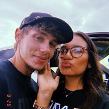 Whats a quick fix for my 4 wheel drive not wanting to light up at random  times mostly when it rains or gets cold sometimes I can unplug the cold air  intake