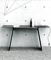 Konsolentische findest du bei yourhome.de in vielen styles! Konsolentisch Inari Von Living Divani Bild 12 Living Divani Konsolentisch Und Konsolen Tisch