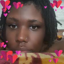 Do Crohn's patients have severe kidney problems?