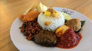 A light meal that is believed to be malay in origin, it is traditionally accompanied by fried anchovies, sliced cucumbers, fried fish known as ikan selar, and a sweet chili sauce. Nasi Lemak Wikiwand