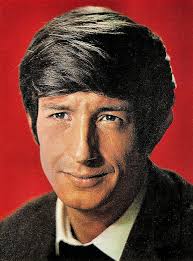 Louis la brocante" Louis et les gitans (TV Episode 2002)