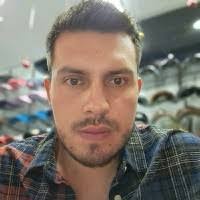 Erick Brandon's Instagram, Twitter & Facebook