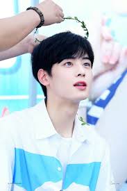 Bts Cung Hơn 100 Idol Binh Chọn Top đại Diện Nhan Sắc Kpop Twice Lấn At Black Pink Nhiều Gương Mặt Gay Bất Ngờ Diễn Vien Kpop Vixx