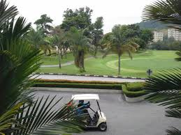 Classically designed by seth raynor in 1924, the greens and golf course are widely considered to be the best mvcc offers exceptional golf, dining and banquet facilities. Green Picture Of Meru Valley Resort Ipoh Tripadvisor