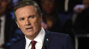 Bfmtv, 1ère chaine d'information en continu de france, vous propose. C Est Arrive Loin De Chez Vous Nicolas Dupont Aignan Essaie Les Tactiques De Donald Trump Radio Play Rts