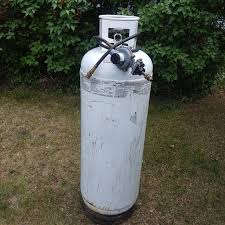Shop, read reviews, or ask questions about propane tanks at the official west marine online store. Best 100 Lb Propane Tank Comes With Valve Regulator The Tank Is Full I Payed 280 00 For The Regulator Over 100 00 For The Propane Ask For Sale In Prince Albert Saskatchewan For 2021