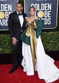 J Lo Arrives In A Dramatic Valentino Gown At The Golden Globes In 2020 Golden Globes Red Carpet Golden Globes Fashion Jlo Golden Globes