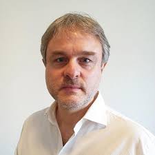 Amazon.com: Magma (Italian Edition) eBook : Cristiano De Scisciolo: Tienda  Kindle