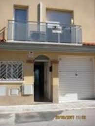 Esto tienes que hacer para llegar a casa más seco en los días de lluvia. Casa En Venta En La Collada Vilanova I La Geltru Barcelona 343 000 Cav1589 Bienesonline