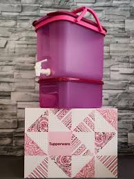 Tupperware is synonymous with malaysian household that even plastic containers are often replaced with the term tupperware. Tupperware Bekas Air Kitchen Appliances On Carousell