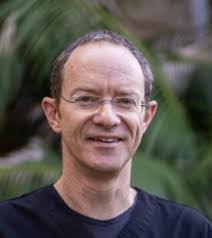 Lawrence Blumberg's Instagram, Twitter & Facebook