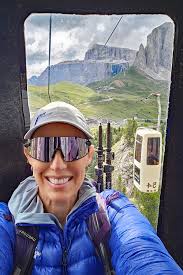 April 10, 2025 the Faito cable car reopens in Castellammare di Stabia, a  unique attraction in the world 🚠 @eav_official