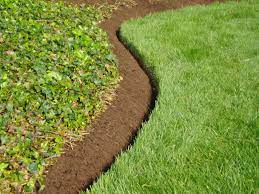 Recent Landscaping Projects And Tips Landscape Solutions Landscape Edging Metal Landscape Edging Diy Lawn