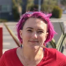 Jennie Lees's Instagram, Twitter & Facebook