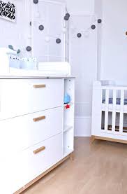 Motobe Erstausstattung Das Erste Baby Kinderzimmer Werbung Baby Kinderzimmer Kinder Zimmer Kinderzimmer