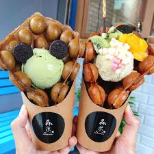 店名sammi 森米雞蛋仔吃什麼 多少錢抹茶 60抹茶冰淇淋 35 水果百匯雞蛋仔花生底 10 110 oreo巧克力雞蛋仔 70 鹹檸七鹹檸檬雪碧 35 在哪裡 新竹巨城有接駁車