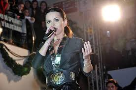 Din ce am înțeles o să crească cpm și la romani, practic, ei vor câștiga și mai mulți bani. Cat Castiga Artistii Din Vizualizarile Pe Youtube