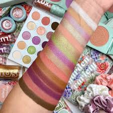 2 591 Likes 130 Comments Makeup Just For Fun Makeup Just For Fun On Instagram Garden Variety Fresh New Colour Pop Makeup Makeup Colourpop Eyeshadow