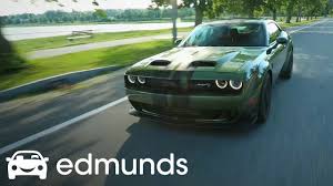 Is The 2019 Dodge Challenger Srt Hellcat Redeye Worth An Extra 10k First Drive
