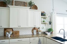 To keep this complementary color scheme from skewing too christmasy, kitchen designer carlie korinek the vibrant island holds court in this crisp white kitchen, but interior designer gideon mendelson. 31 White Kitchen Cabinets Ideas In 2020 Remodel Or Move