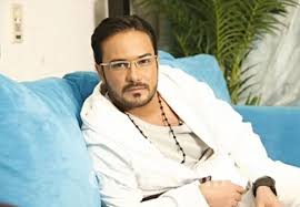 محمد رجب وابنه يوسف يطعمان الحمام فى ساحة المسجد النبوى. Ø´Ø§Ù‡Ø¯ ØµÙˆØ± Ù…Ø­Ù…Ø¯ Ø±Ø¬Ø¨ Ù…Ø¹ Ø²ÙˆØ¬ØªÙ‡ Ø§Ù„Ø¬Ù…ÙŠÙ„Ø© ÙˆØ§Ø¨Ù†Ù‡ Ø§Ù„ÙˆØ­ÙŠØ¯