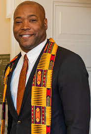 File:Aaron Rouse with Miss Virginia and Miss Virginia's Teen(cropped).png