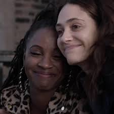 Fiona hay Veronica là bạn tốt hơn? : r/shameless