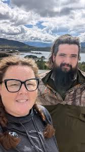 Yesterday, DL and I went up to the ski town of Breckenridge and happened  upon their Octoberfest, so we wandered the affair, ate brats with sour  kraut, and stopped every few hundred