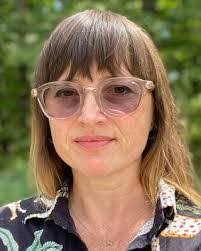 Jane Parrott's Instagram, Twitter & Facebook