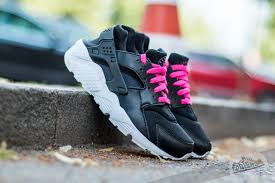 Nike Huarache Run Gs Black White Pink Blast