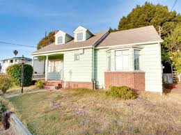 17204 Esteban St Hayward Ca 94541 Mls 40845151 Zillow Real Estate Zillow Estates