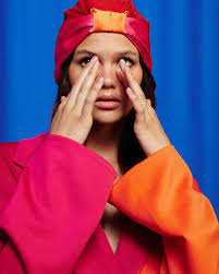 NIMEPOSTIWA INSTAGARM MCHUMBA WANGU KAAHIRISHA MAMBO YA NDOA! Nina hiki  Kitabu chako tangu mwezi 6 mwaka huu lakini nilikua sijawahi kukisoma  nilikua nimenunua kukuunga tu mkono sikuona kama nina shida. Lakini wiki