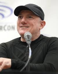 Clint Mack's Instagram, Twitter & Facebook