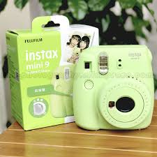As i mentioned above, polaroid cameras are powered by their battery packs, so without a fresh, new pack of film it won't even turn on. Fujifilm Instax Mini 9 Instant Camera Flamingo Pink Ice Blue Cobalt Blue Smoky White And Lime Green 5 Colors Free Shipping Instant Camera Fujifilm Instaxfujifilm Instax Mini Aliexpress
