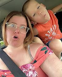 Aimee Lamb's Instagram, Twitter & Facebook