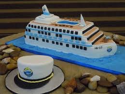 Grooms Cake Cruise Themed Cruise Ship Cake With Captain S Hat Cruisetshirts Gateau Fete Gateau Gateau Licorne