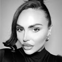 300+ "Hossack" profiles