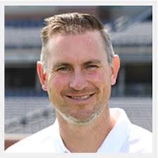 Marc Hubbard's Instagram, Twitter & Facebook