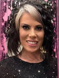 Ashlee Gray's Instagram, Twitter & Facebook